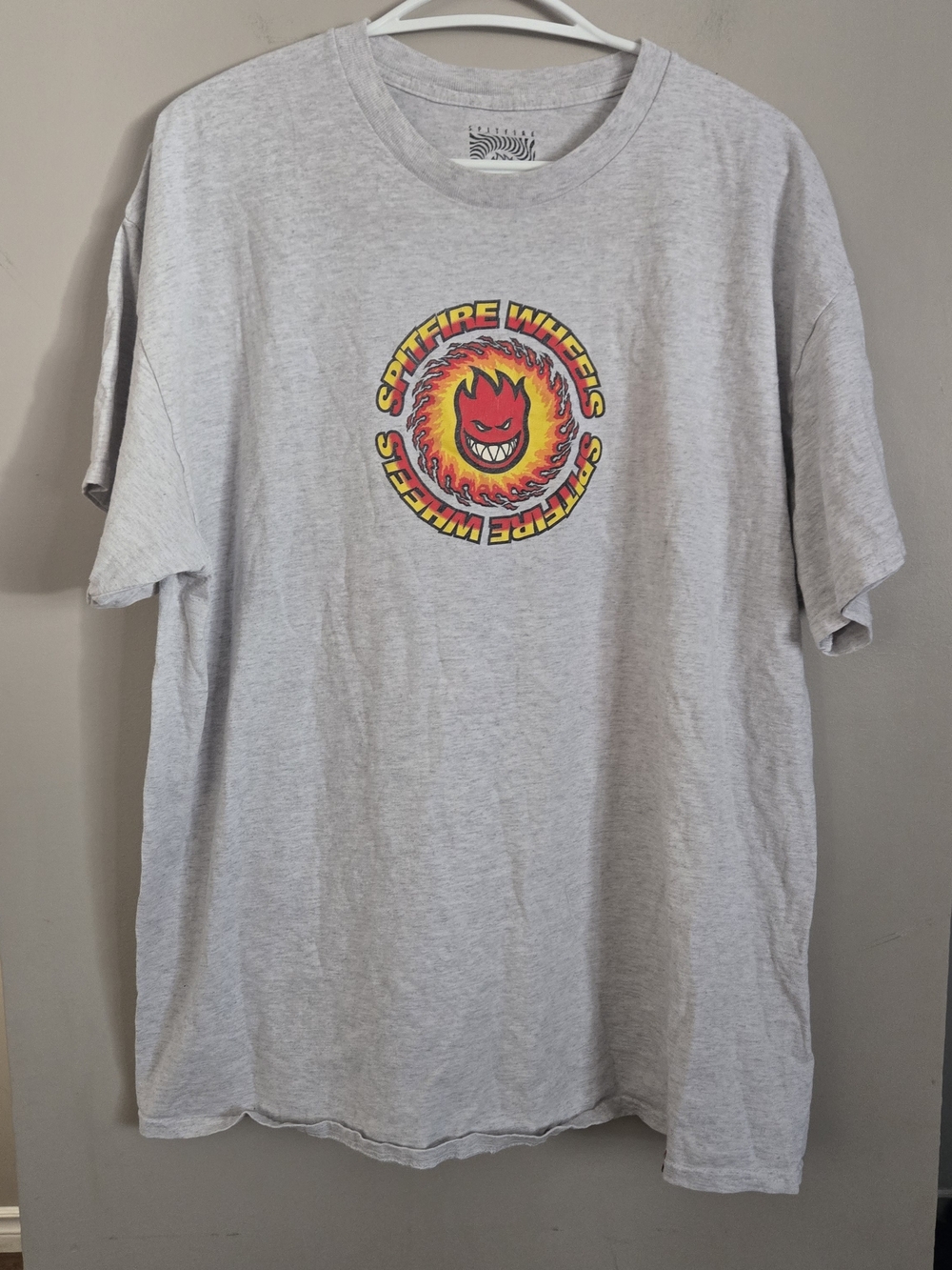 Vtg Y2K Spitfire Wheels Grey Graphic Tee Mens XL Skateboard Shirt